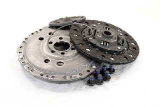 Зчеплення SKODA OCTAVIA, SEAT TOLEDO, VW BORA 1,4 16V-16 96-10 (вир-во LUK)