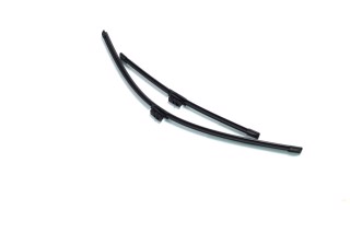 Щітка склоочис. 700/450 AEROTWIN A179S (вир-во Bosch)