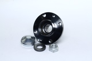 Маточина з підш. ALFA ROMEO 145, 146 задн. (Вир-во SNR)