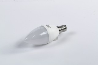 Світлодіодна лампа C37, 5W,3000k, 400lm, E14,220V <DECARO>. DEC-C37-E14-5w-1