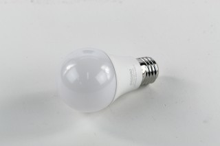 Светодиодная лампа A60, 12W,4100k, 1000lm, E27,220V <DECARO>. DEC-A60-E27-12w-2