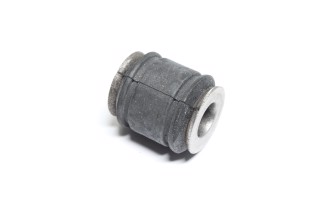 Сайлентблок важеля DACIA DUSTER 10-задній міст з двох сторін (Вир-во FEBI)