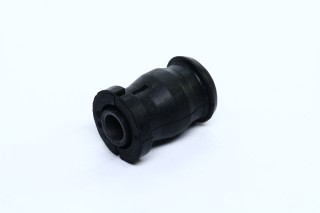 Сайлентблок важеля TAYOTA RAV 4 II 00-05 перед. міст низ (Вир-во FEBEST)