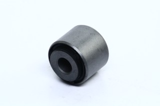 Сайлентблок важеля FORD FOCUS II, KUGA, MONDEO III 00- задн. міст низ (Вир-во FEBEST)