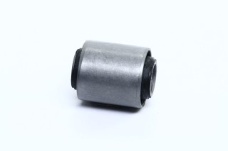 Сайлентблок важеля NISSAN ALMERA 95-00 перед. міст із двох сторін (Вир-во FEBEST)