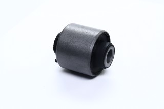 Сайлентблок важеля MAZDA 323 98-05 задн. міст перед. (Вир-во FEBEST)