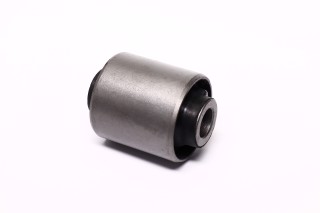 Сайлентблок важеля HUYNDAI i20, i30, i40, SANTA FE, TUCSON 04 - зад. міст верх (Вир-во FEBEST)