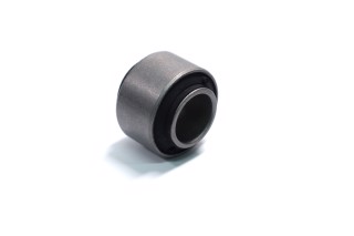 Сайлентблок важеля NISSAN PRIMERA (P12) 02 перед. міст із двох сторін (Вир-во FEBEST)