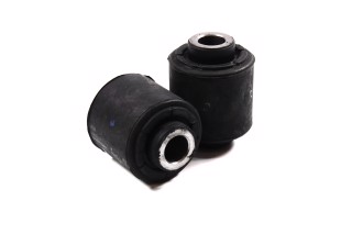 Сайлентблоки важеля MAZDA 6 02-07 задн. міст низ (Вир-во FEBEST)