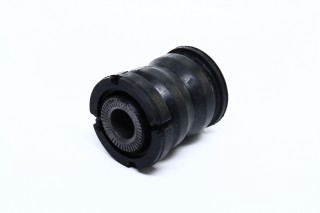 Сайлентблок важеля LEXUS RX, TOYOTA VENZA, HIGHLANDER 00- зад. міст (Вир-во FEBEST)