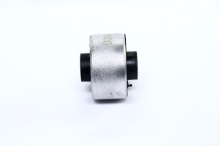 Сайлентблок важеля BMW 5(E39), 7(E38) 94- зад. міст (Вир-во MOOG)