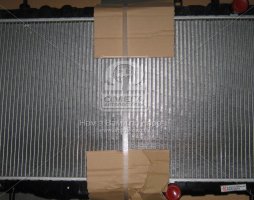 Радиатор охлаждения HYUNDAI TRAJET (FO) (99-) 2.0-2.7  (пр-во Van Wezel). 82002077