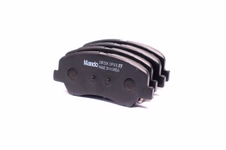 Колодки гальм. HYUNDAI ACCENT (вир-во Mando)