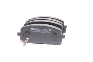 Колодки тормозные дисковые передние KIA PICANTO, HYUNDAI i10 (пр-во Mando)