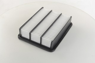 Фільтр повітряний MAZDA 6, CX-5 2.2 D 12- (вир-во KNECHT-MAHLE)