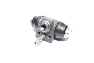 Циліндр гальм. роб. SKODA OCTAVIA, VW CADDY чавун (вир-во LPR)