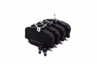 Колодка гальм. диск. MB 190 (W201) (10/82-08/93) передн. (вир-во LPR)