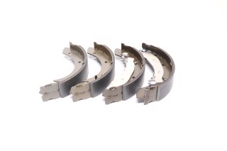 Колодка гальм. барабан. CITROEN BERLINGO, PEUGEOT 405 задн. (вир-во LPR)