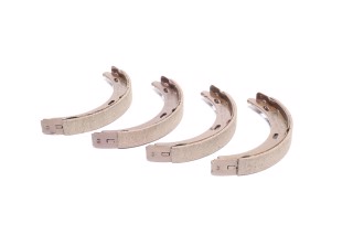 Колодка гальм. барабан. MB W124, W201, W202, W210 задн. (вир-во LPR)