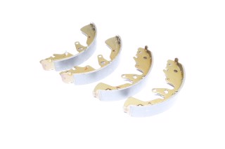 Колодка гальм. барабан. SUZUKI GRAND VITARA 1.6, 2.0, 1.9 DDIS 04/05 - задн. (вир-во LPR)