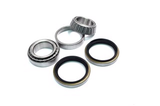 Підшипник маточини FORD ESCORT 4x4 задн. міст (Вир-во COMPLEX)