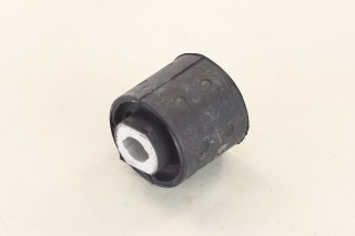 Втулка балки BMW задн. вісь (Вир-во Lemferder)