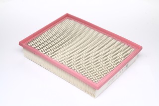 Фільтр повітряний TOYOTA HILUX 2.4 D 15- (вир-во MANN)