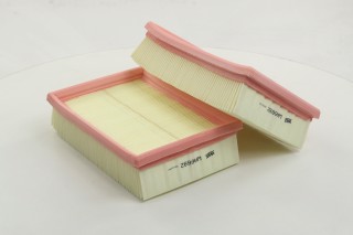 Фільтр повітряний SEAT CORDOBA II 99-02, VW CADDY II 95-04 (2шт.) (вир-во WIX-FILTERS UA)