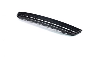 Решетка средняя переднего бампера VW JETTA 11-14 (TEMPEST)