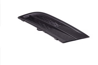 Решітка бампера пер. пра. VW JETTA VI 14- (TEMPEST)