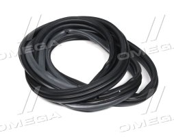 Уплотнитель двери передней левой