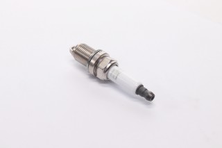 Свічка запалювання EON TITAN (вир-во CHAMPION)