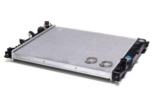 Радіатор охолодження двигуна MERCEDES ML230 98- (вир-во NRF)