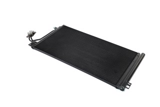 Конденсатор кондиціонера VW Multivan 03- (вир-во NRF)