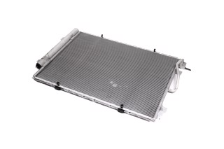 Конденсатор кондиціонера KIA SORENTO 3.3 LHD 06- (вир-во NRF)