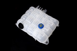 Расширительный бачок VOLVO FH II/RVI T-Series (пр-во NRF)