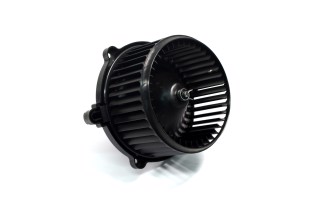 Вентилятор обігрівача Hyundai Ix35/tucson/Kia Sportage 04- (вир-во NRF)