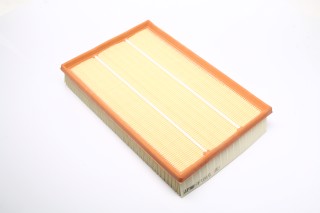 Фільтр повітряний VOLVO 2.4 D 11-, FORD FIESTA V 1.4, 1.6 04- (вир-во ALPHA FILTER)