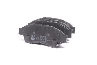 Колодки гальмівні дискові передні Toyota (вир-во Blue Print)