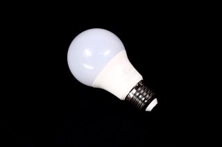 Лампа светодиодная 220V, E27, 10W, 4100K, A60 (Квант)