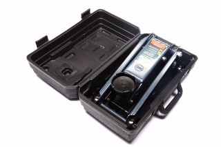 Домкрат подкатной, 2,3т. пластик, Н=140/390 11кг <ARMER>