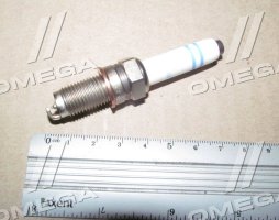 Свічка запалювання Y5KPP332 DOUBLE PLATINUM VAG 1.2-1.4 TSI 12- (вир-во BOSCH)