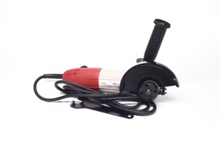 Шліфмашина кутова 860 Вт, 11000 об/хв, діаметр кола 125 мм (INTERTOOL)