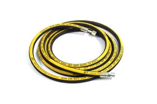 Шланг приймача механічного покажчика датчика тиску олії (L=3100 мм, гайка-штуцер) (DETALKA)