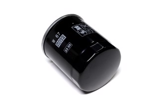 Фільтр оливний двигуна MITSUBISHI COLT VI, LANCER VIII 1.1-1.5 04- (вир-во MANN)