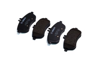 Колодка гальм. диск. MB C-CLASS передн. (вир-во Bosch)