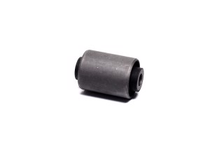 Сайлентблок важеля AUDI Q7 VW TOUAREG 02 - перед. міст низ (Вир-во MEYLE)