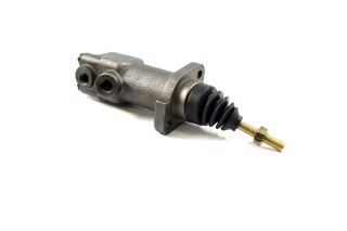 Цилиндр сцепления главный МТЗ 1523,1522,2022,КОМБАЙНЫ (DETALKA)