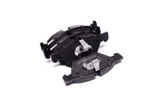 Колодка гальм. диск. MB E-CLASS (W210) передн. (вир-во LPR)