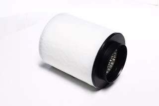 Фільтр повітряний AUDI A8 2.0-4.2 10-18 (вир-во MANN)